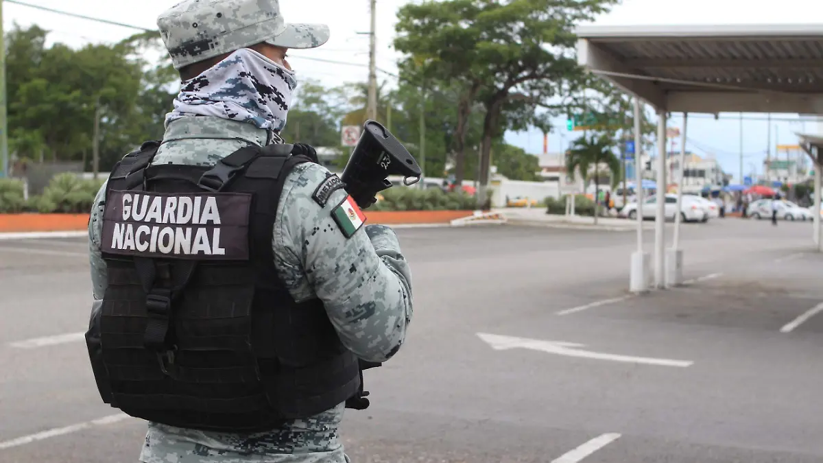 GUARDIA NACIONAL POLICIA MILITARES SEGURIDAD INSEGURIDAD-IVAN SANCHEZ (3)